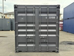 中古20ft　右パネル3mシャッター付きコンテナ