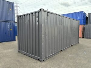 中古20ft　右パネル3mシャッター付きコンテナ